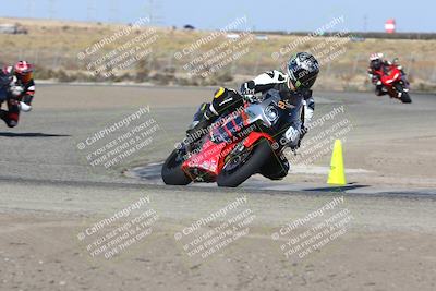 media/Nov-03-2024-TrackDaz (Sun) [[44580f4982]]/A Group/2pm (Grapevine)/